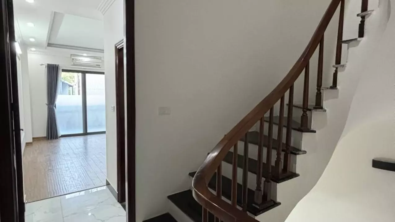 Bán nhà Hà Trì giá 6.15 tỷ, diện tích 31m2, 6 tầng, mặt tiền 3.5m-anh-4