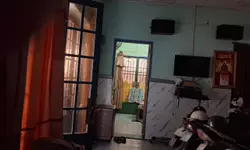 Cho thuê nhà 1 trệt 2 lầu 3PN 3WC, xe hơi để trong nhà giá chỉ 8tr5/tháng, nhận nhà ở ngay, Lh: 0388668882 gặp Tâm ( zalo )-anh-1