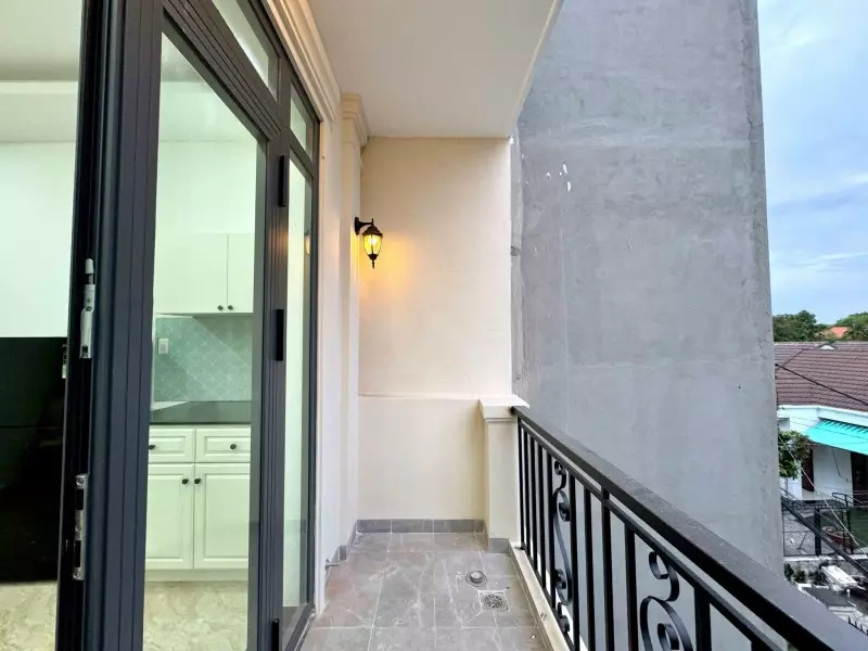 Bán nhà hẻm Phạm Văn Đồng, Thủ Đức, TP HCM. DT 74m2, 4 tầng. Giá 8.8 tỷ.-anh-3