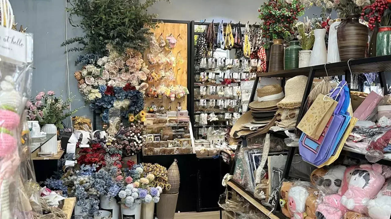 Bán nhà hẻm số 7 Thành Thái Quận 10, ngang 8m, vị trí kinh doanh đẹp, chỉ 4,99 tỷ-anh-2