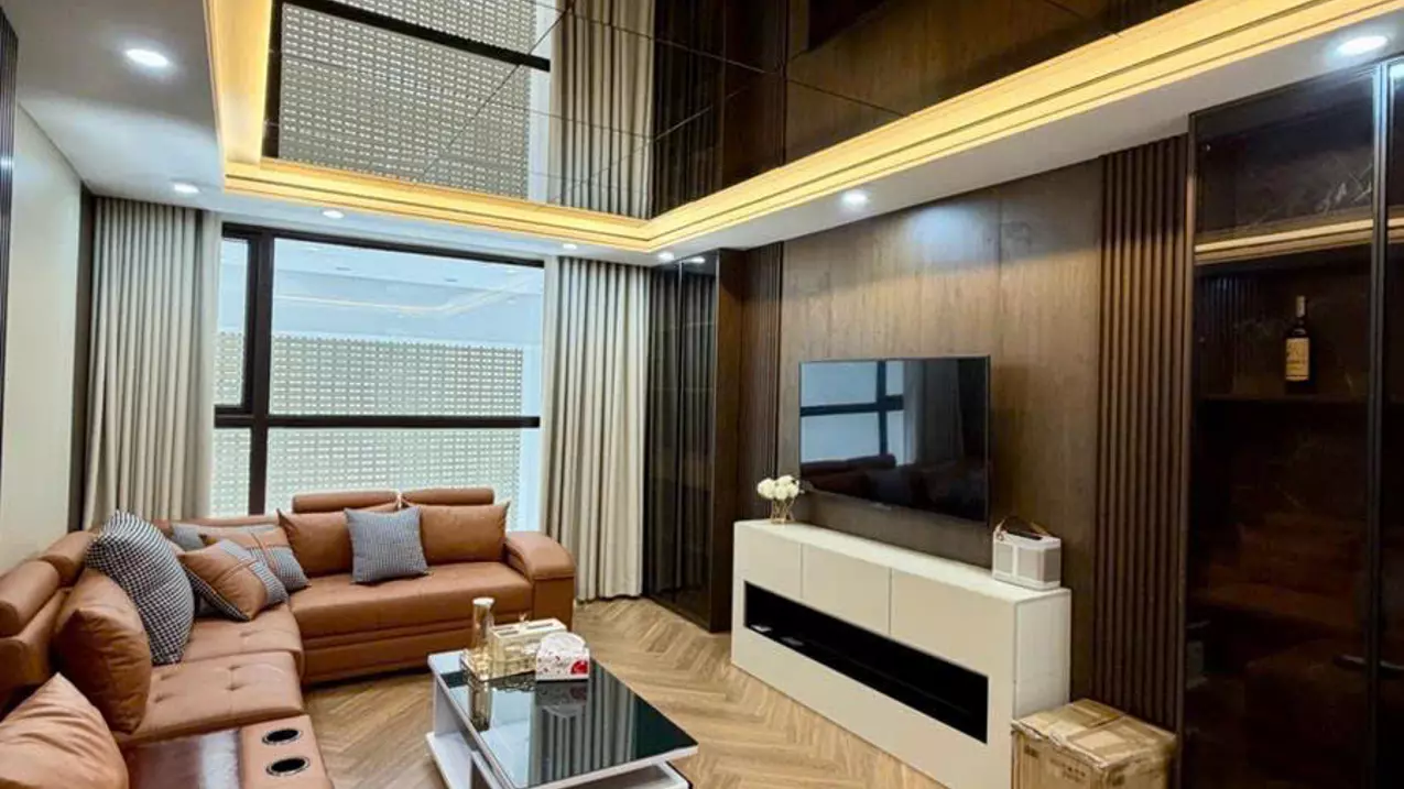 Bán nhà Hoa Lâm 64m 6 tầng thang máy ngay sau GO Long Biên giá 18 tỷ-anh-1