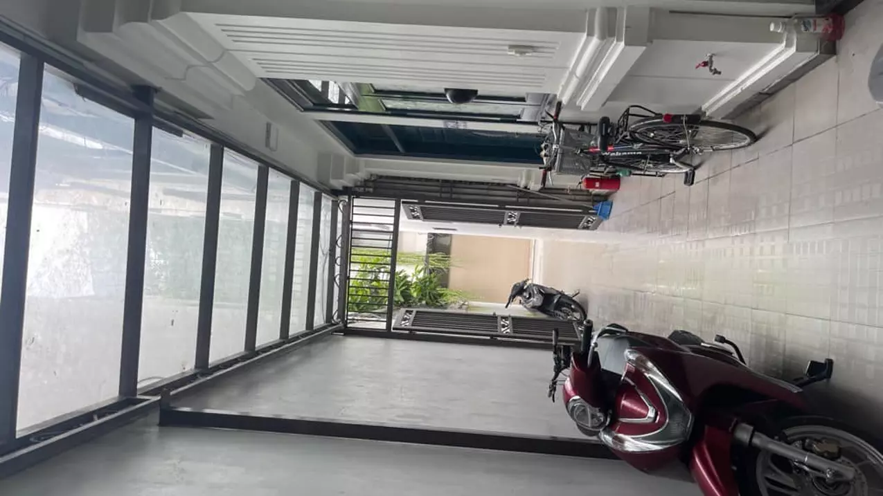 Bán nhà Hoa Lâm, Long Biên. Ô tô đỗ cửa, dòng tiền cực tốt.-anh-2