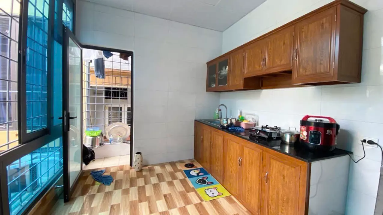 Bán nhà Hoàng Đạo Thành ô tô cạnh nhà 28/35m2 xây 3 tầng,MT 3m giá 5.5 Tỷ-anh-3