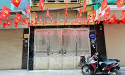BÁN NHÀ HOÀNG QUỐC VIỆT_LÔ GÓC 3 THOÁNG_GẦN PHỐ_NGÕ TO_FULL NỘI THẤT-anh-18