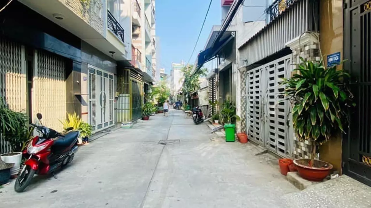 Bán nhà HXH Gò Xoài, giáp Tân Phú. Nhà đẹp 2 tầng, 64m2. Chỉ 5 tỷ. Nhà đẹp ở luôn, dân trí cao-anh-1