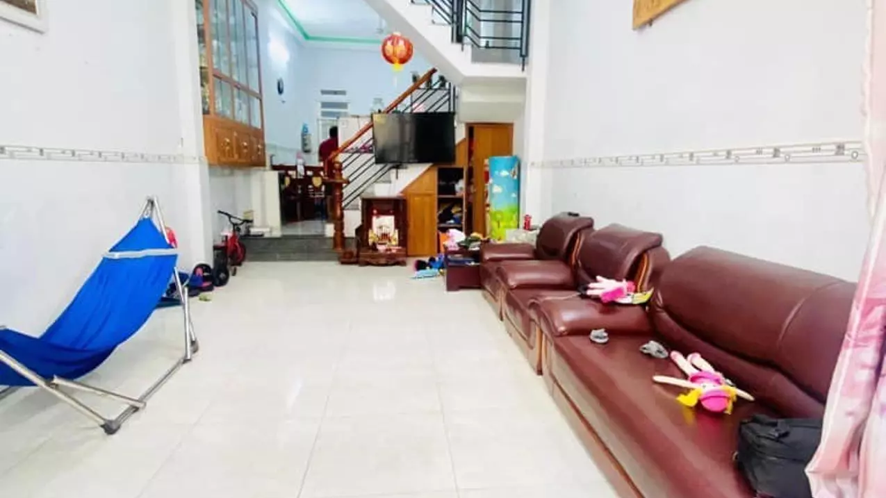 Bán nhà HXH Gò Xoài, giáp Tân Phú. Nhà đẹp 2 tầng, 64m2. Chỉ 5 tỷ. Nhà đẹp ở luôn, dân trí cao-anh-2