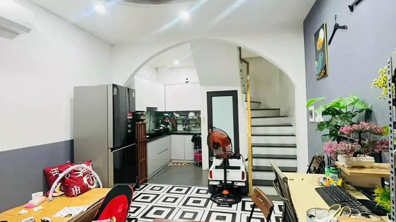 BÁN NHÀ KHU 72HA - VĨNH PHÚC 28M2 - 5TẦNG - HƠN 3TỶ - 20M RA Ô TÔ - DÂN TRÍ CAO-anh-2