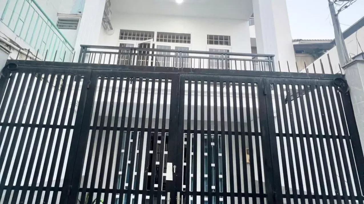 BÁN NHÀ KHU VIP BÊN SÔNG HBC - 85M VUÔNG - 2 TẦNG - HOÀN CÔNG CHUẨN-anh-1