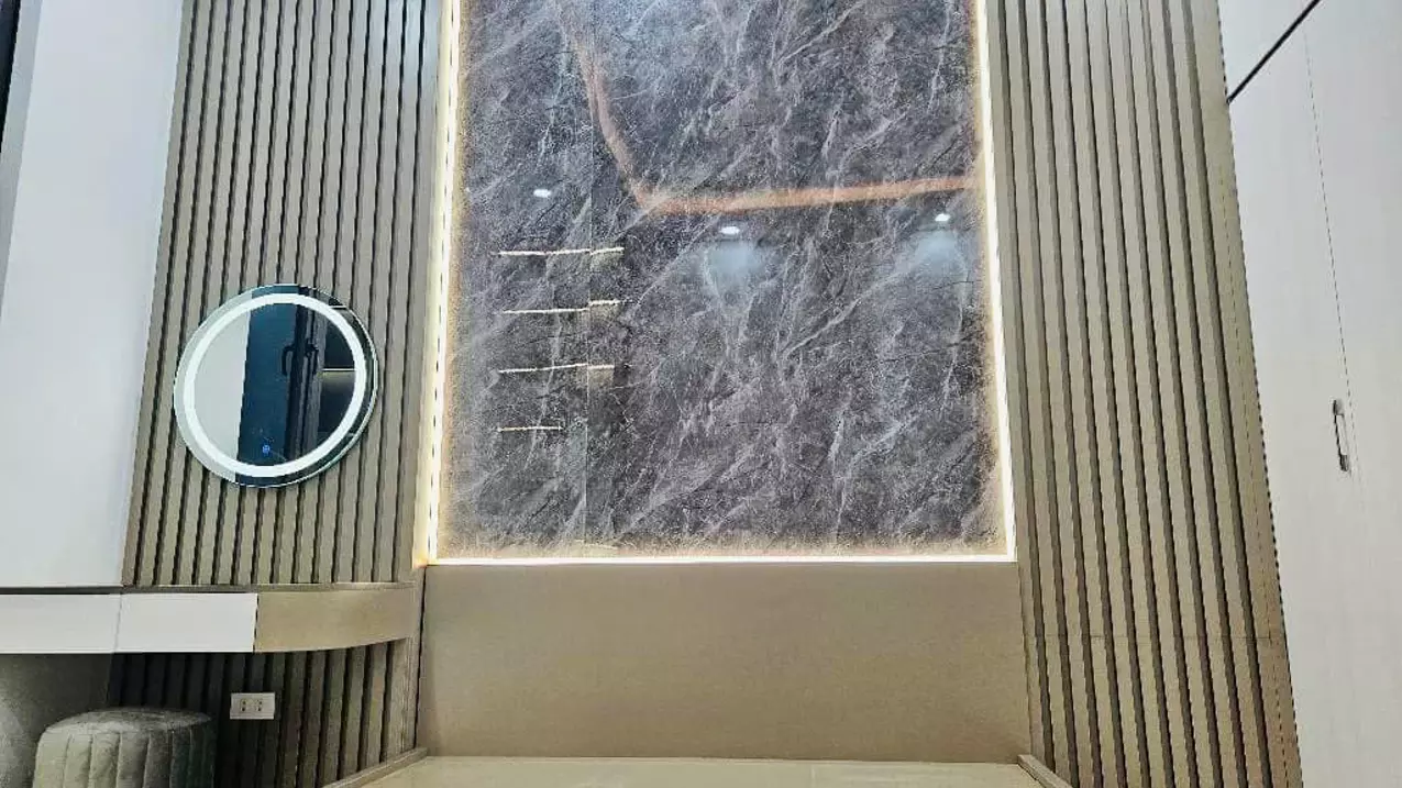 BÁN NHÀ LẠC LONG QUÂN 35M2 - GIÁ NHỈNH 6 TỶ - SỔ HOA HẬU  - 20M Ô TÔ TRÁNH - NGÕ THÔNG TRƯỚC NHÀ-anh-5
