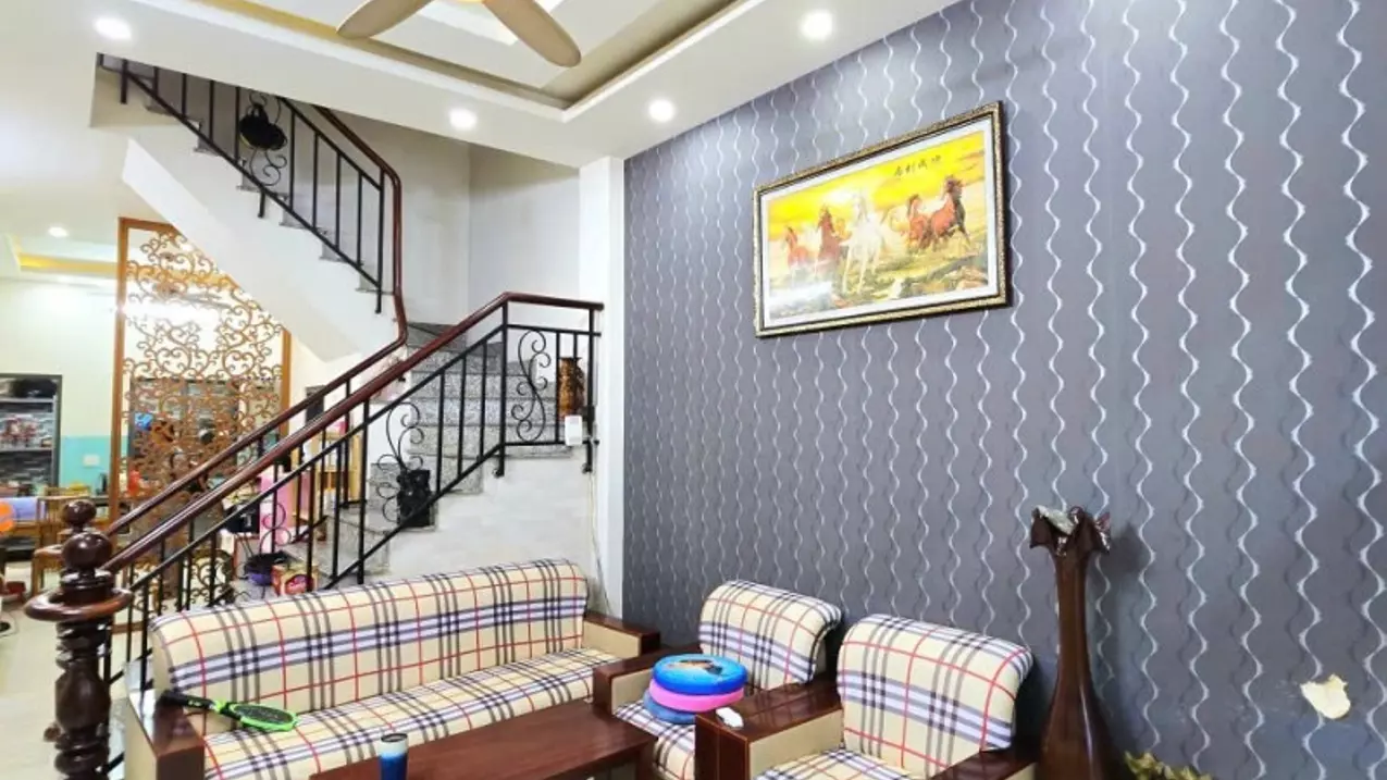 Bán nhà mặt phố đường 827, Phường Phú Hữu,  Q.9, Thủ Đức, TP HCM. DT  64m2, 4 tầng, SHR. Giá --anh-2