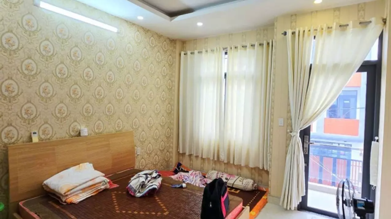Bán nhà mặt phố đường 827, Phường Phú Hữu,  Q.9, Thủ Đức, TP HCM. DT  64m2, 4 tầng, SHR. Giá --anh-4