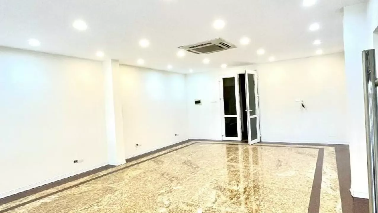 Bán nhà mặt phố Lê Trọng Tấn hạ 3 tỷ 52m2, 5 tầng, 2 thoáng vỉa hè rộng view thoáng-anh-4