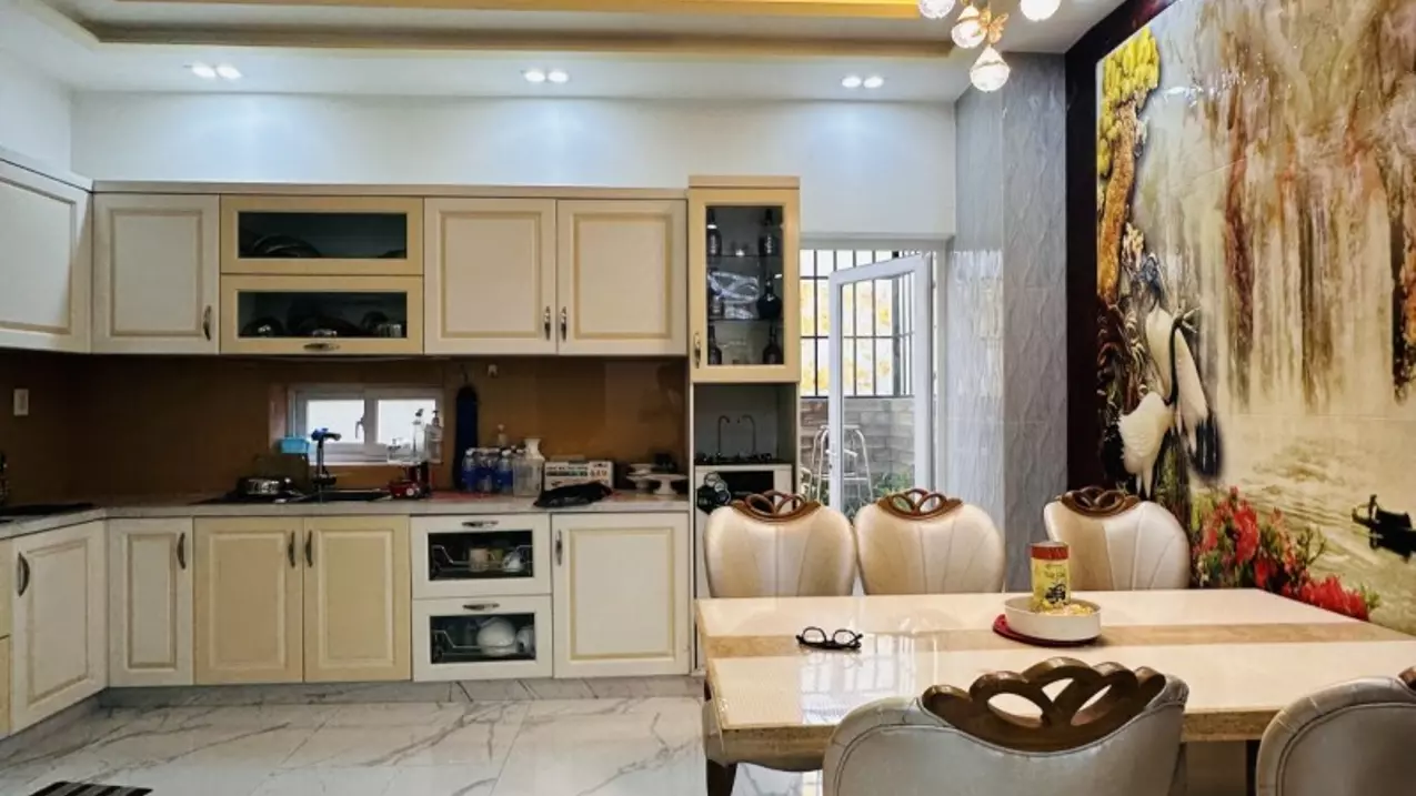 Bán nhà mặt phố Nguyễn Duy Trinh, Thủ Đức, TP HCM. DT 75m2, 4 tầng. Giá 7.8 tỷ.-anh-2