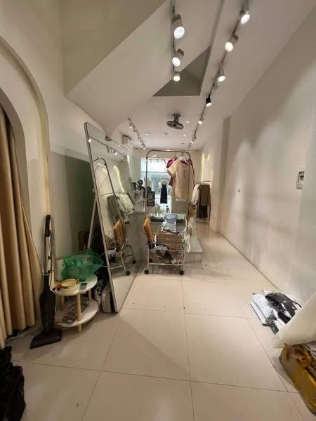 Bán nhà mặt phố Nguyễn Hy Quang, Đống Đa 44m, 5 tầng, mt 5.2m. Giá: 23.5 tỷ-anh-3