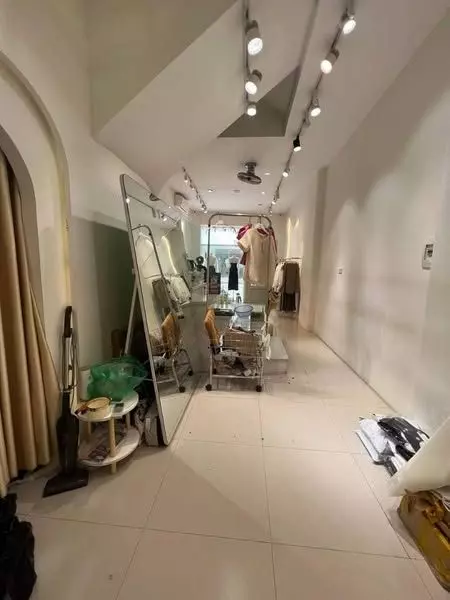 Bán nhà mặt phố Nguyễn Hy Quang, Đống Đa 44m, 5 tầng, mt 5.2m. Giá: 23.5 tỷ-anh-3