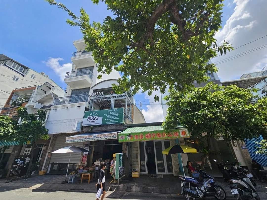 Bán Nhà Mặt Tiền 3 lầu 4x18m giá 7,2 tỷ Đường 13m Hiệp Thành 49, Quận 12-anh-3