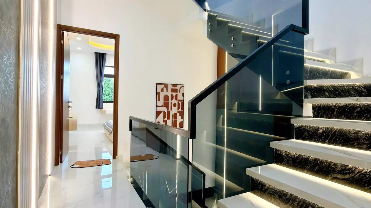 Bán nhà mặt tiền 4 tầng Tạ Quang Bửu ngang 5m gần chợ - 0931172218-anh-2