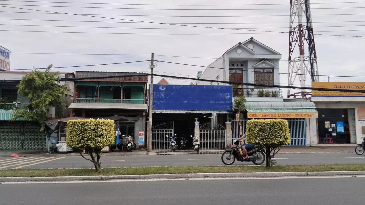 Bán nhà mặt tiền đường Trần Hưng Đạo 300m2, ngang 7m, Mỹ Thới , Long Xuyên ,An Giang-anh-2