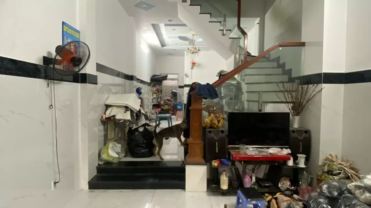 Bán Nhà MẶT TIỀN KINH DOANH  ĐƯỜNG NHỰA 10M TÔ KÝ 4x20 4 TẦNG DÒNG TIỀN 30TR Chưa Tới 5Tỷ 850-anh-2