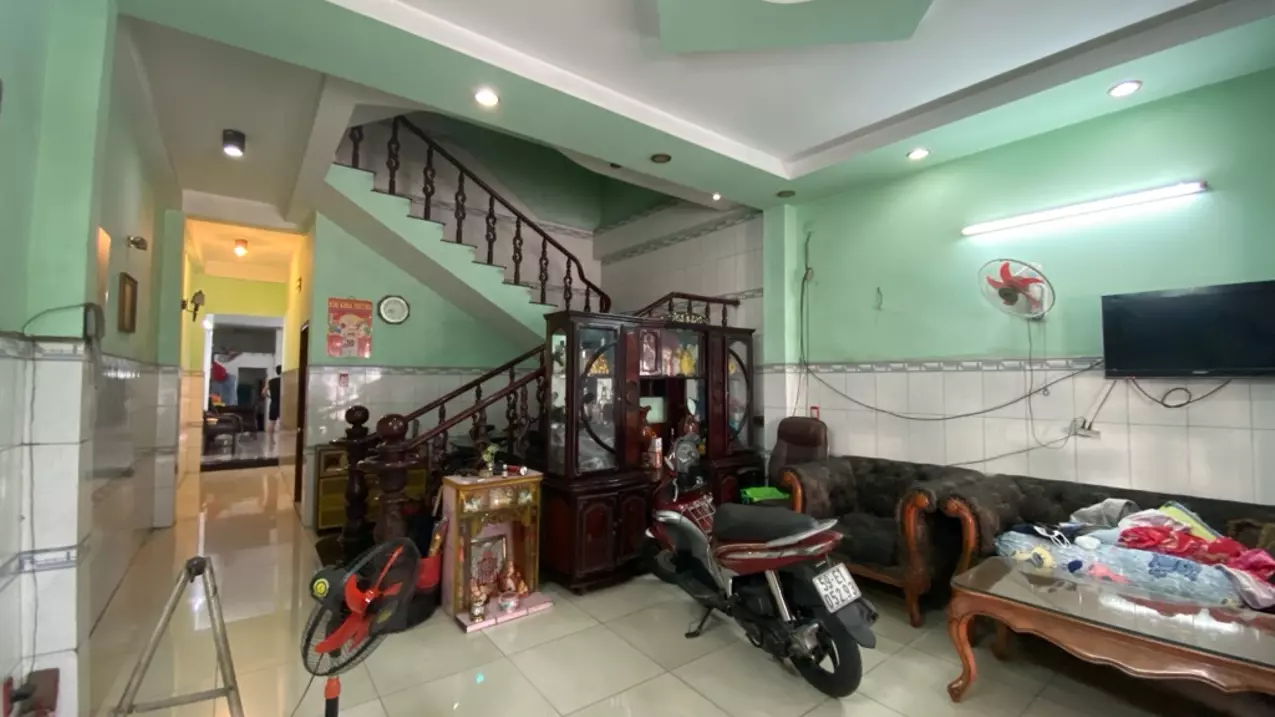 Bán nhà mặt tiền Nguyễn Thị Xiếu (Trần Xuân Soạn) Tân Thuận Tây Quận 7, 2 tầng 160m2 ngang 5,4m-anh-3