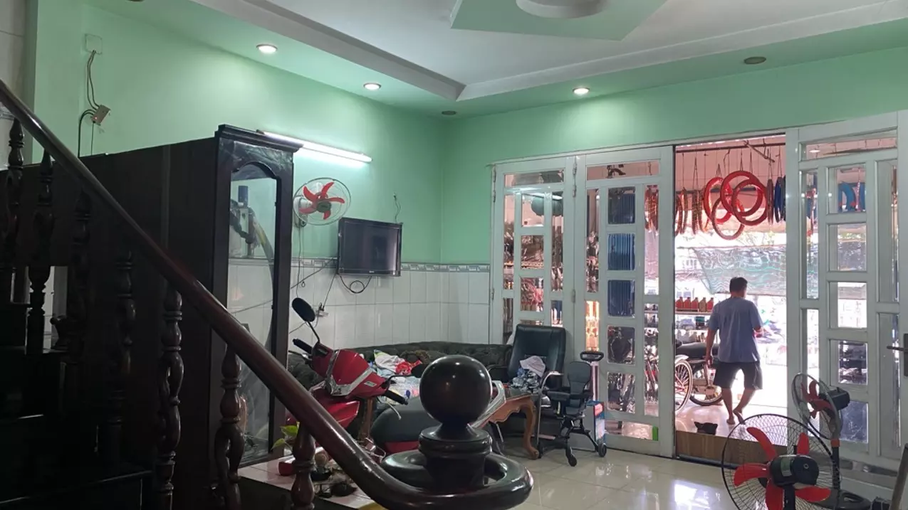 Bán nhà mặt tiền Nguyễn Thị Xiếu (Trần Xuân Soạn) Tân Thuận Tây Quận 7, 2 tầng 160m2 ngang 5,4m-anh-4