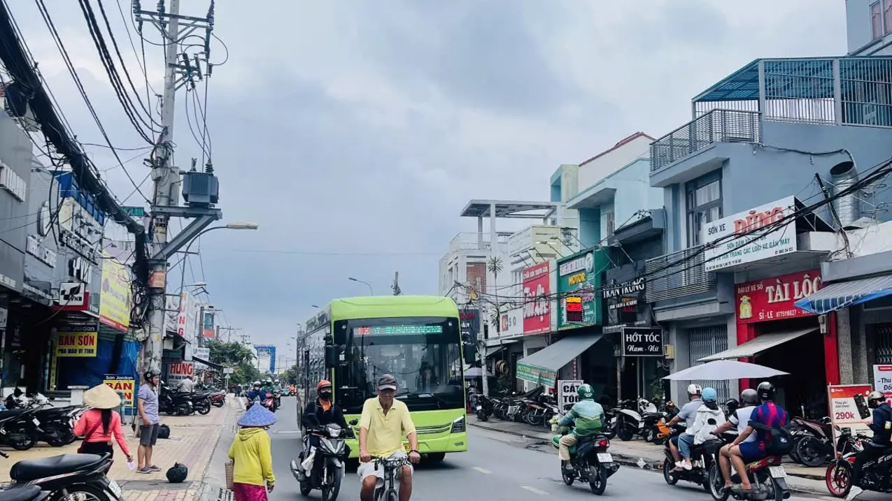 Bán nhà Mặt tiền Trần Thị Trọng ( Cống Lớ) - giao Phan Huy Ích , 5x25m, 5 T - 6PN, 14,9  tỷ.-anh-1