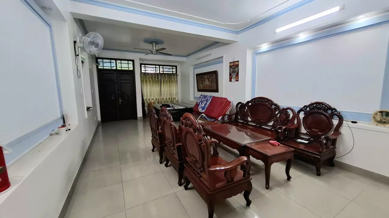 Bán nhà Mặt tiền Trần Thị Trọng ( Cống Lớ) - giao Phan Huy Ích , 5x25m, 5 T - 6PN, 14,9  tỷ.-anh-2