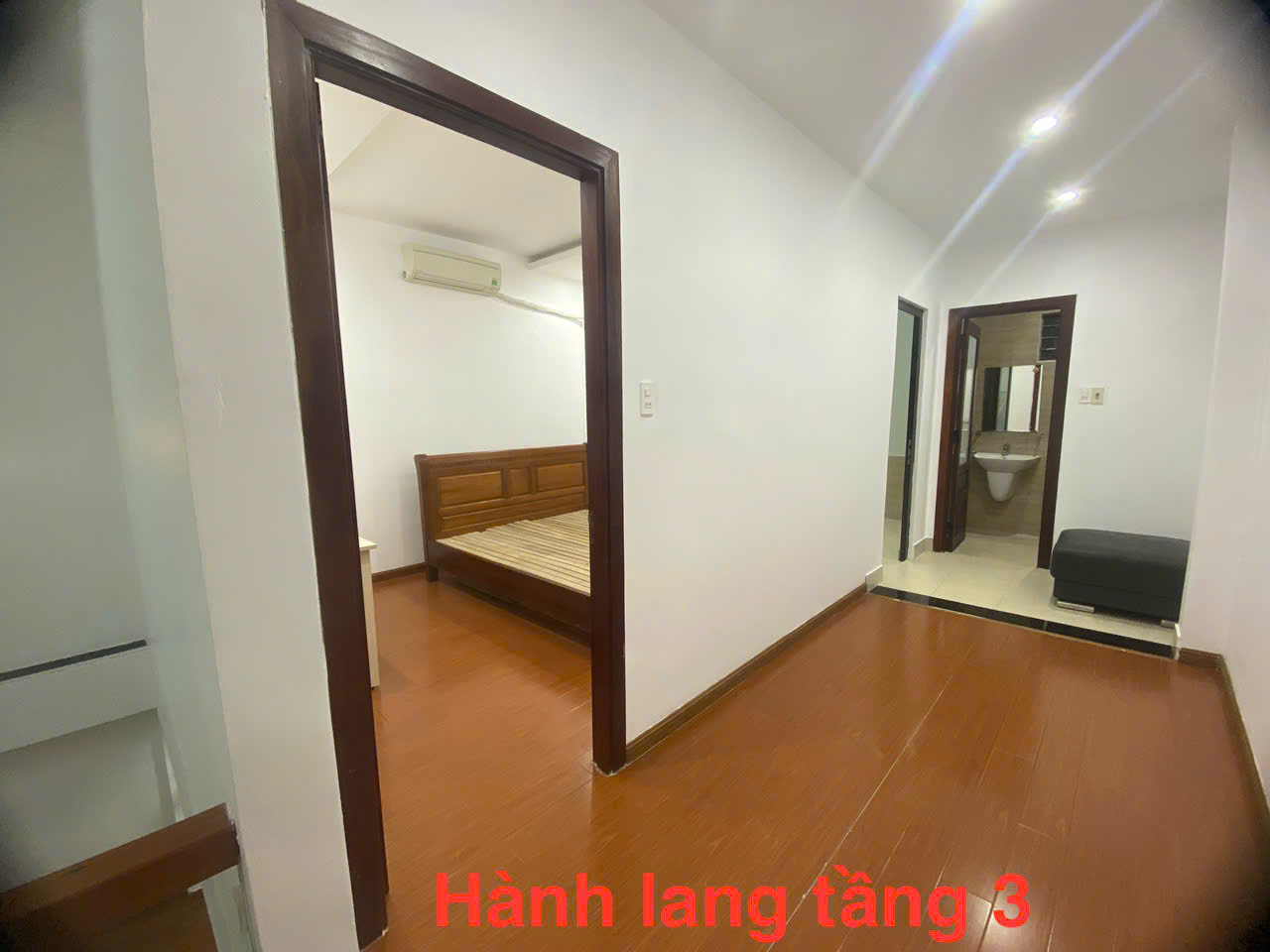 Bán nhà MT 3 tầng 40 nguyễn văn thủ, ngang 5m, Hướng Nam đối diện công viên.  Full nội thất.-anh-18