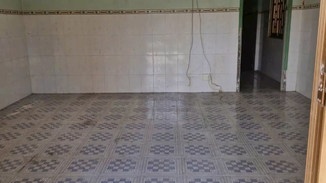 Bán nhà mt liên xã Long Định - Long Cang, xã Long Định,dt 300m2 full thổ 2pn 2wc giá 3 tỷ-anh-5