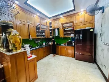 Bán biệt thự góc KĐT Việt Hưng, 230m x 3 tầng, sân vườn, ô tô, 36 tỷ 8-anh-3