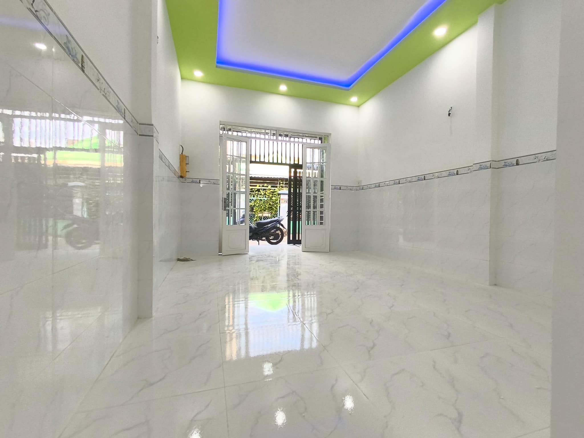 BÁN NHÀ MỸ HOÀ 1 TRUNG CHÁNH HÓC MÔN - HXH THÔNG 42M2 GIÁ RẺ 2,65 TỶ TL.-anh-1