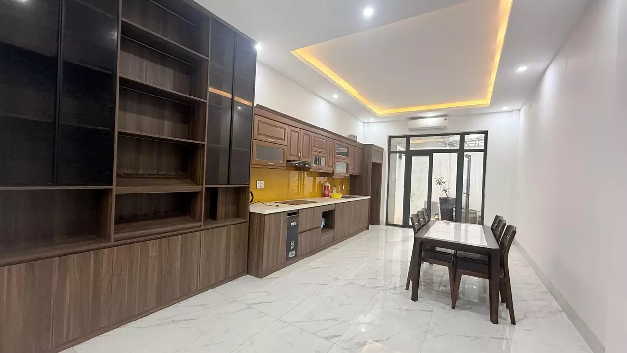 BÁN NHÀ - NGÔ GIA TỰ - NHÀ 4 TẦNG DÂN XÂY ĐẸP LUNG LINH - TẶNG FULL NỘI THẤT - 79M - NHỈNH 10 TỶ-anh-1