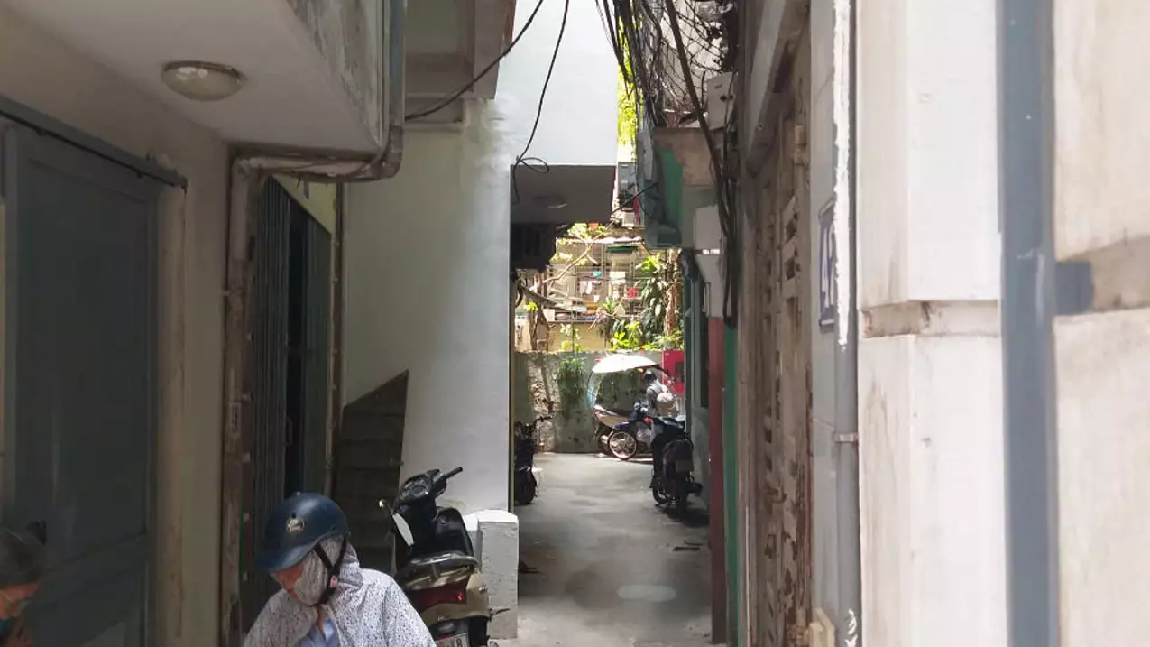 BÁN NHÀ NGÕ PHỐ PHÁO ĐÀI LÁNG-39m-3TẦNG-anh-1