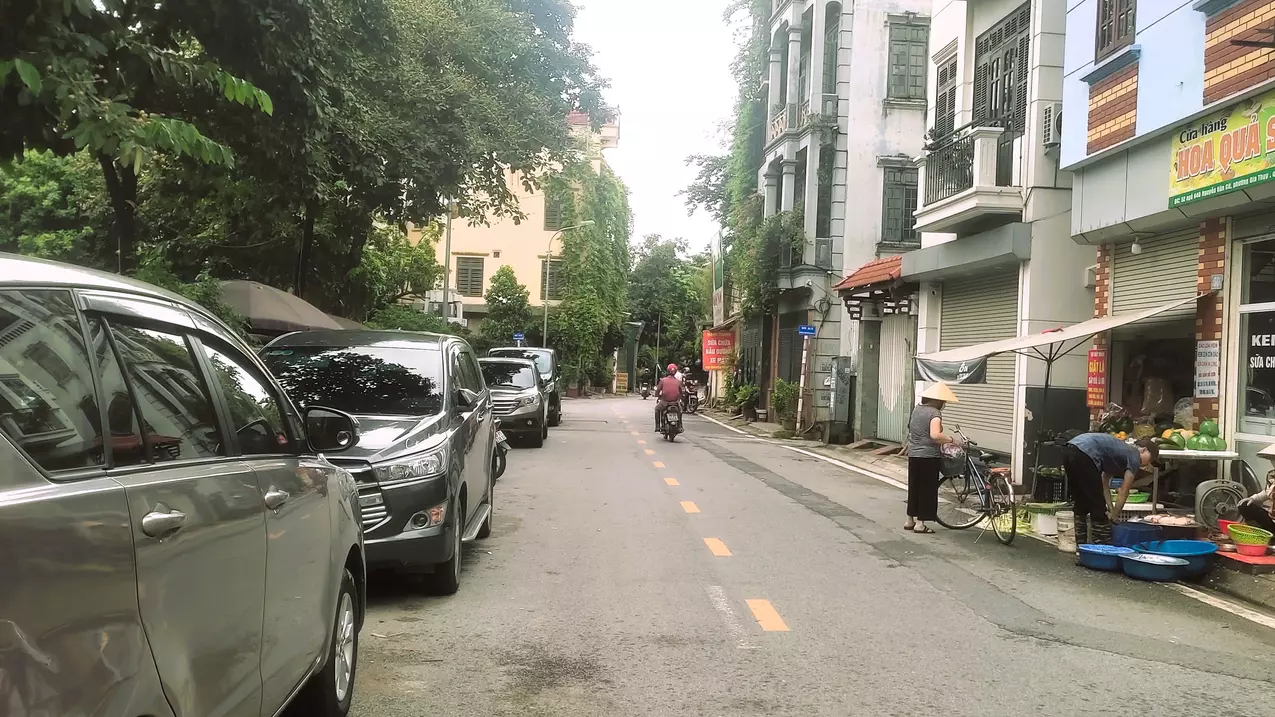 Bán nhà Nguyễn Văn Cừ - 68m2 giá 11,2 tỷ. Nhà lô góc 3 thoáng, ô tô tránh, thông tứ tung-anh-2