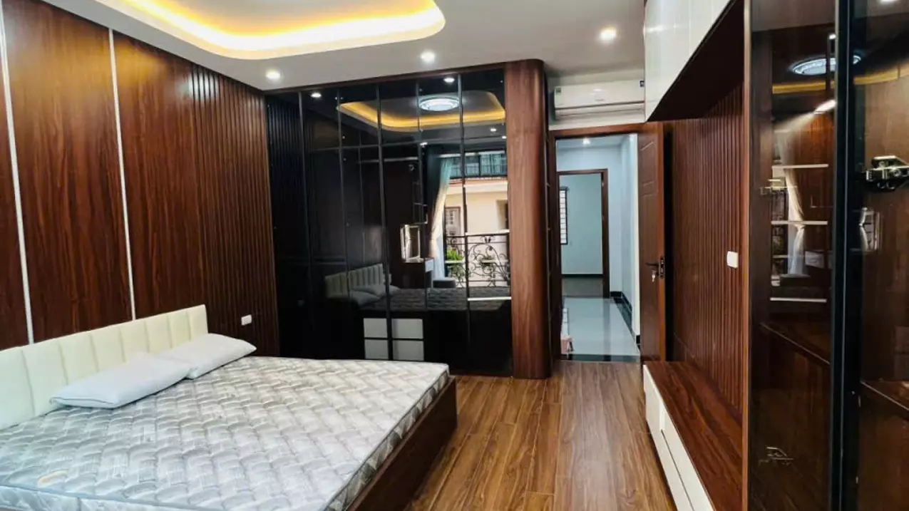 Bán nhà Phan Đình Giót – Hà Đông , 50m2 – lô góc- Thang máy – ô tô đỗ cửa – full nội thất.-anh-6