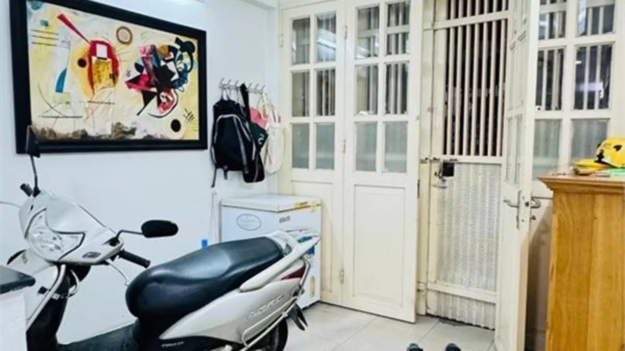 BÁN NHÀ PHÂN LÔ ĐỘI NHÂN, HAI MẶT THOÁNG, NGÕ THÔNG 28M2. 6 TẦNG, 5.5 TỶ-anh-3