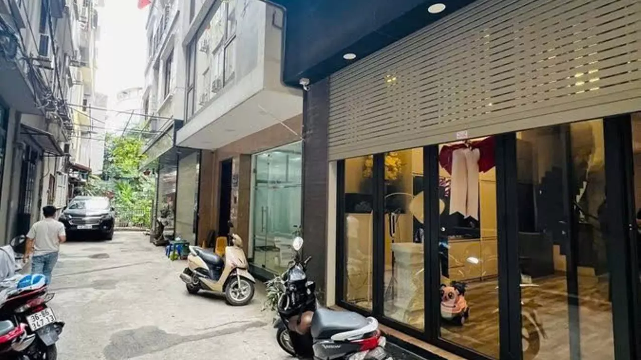 BÁN NHÀ PHÂN LÔ TRUNG KÍNH – Ô TÔ ĐỖ CỬA – 2 MẶT THOÁNG – 50M2 21.5 TỶ-anh-1
