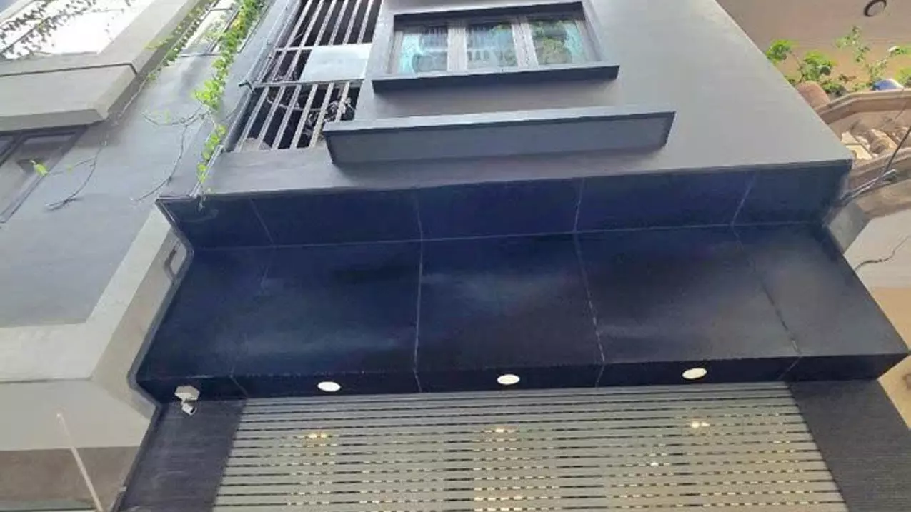 BÁN NHÀ PHÂN LÔ TRUNG KÍNH – Ô TÔ ĐỖ CỬA – 2 MẶT THOÁNG – 50M2 21.5 TỶ-anh-2