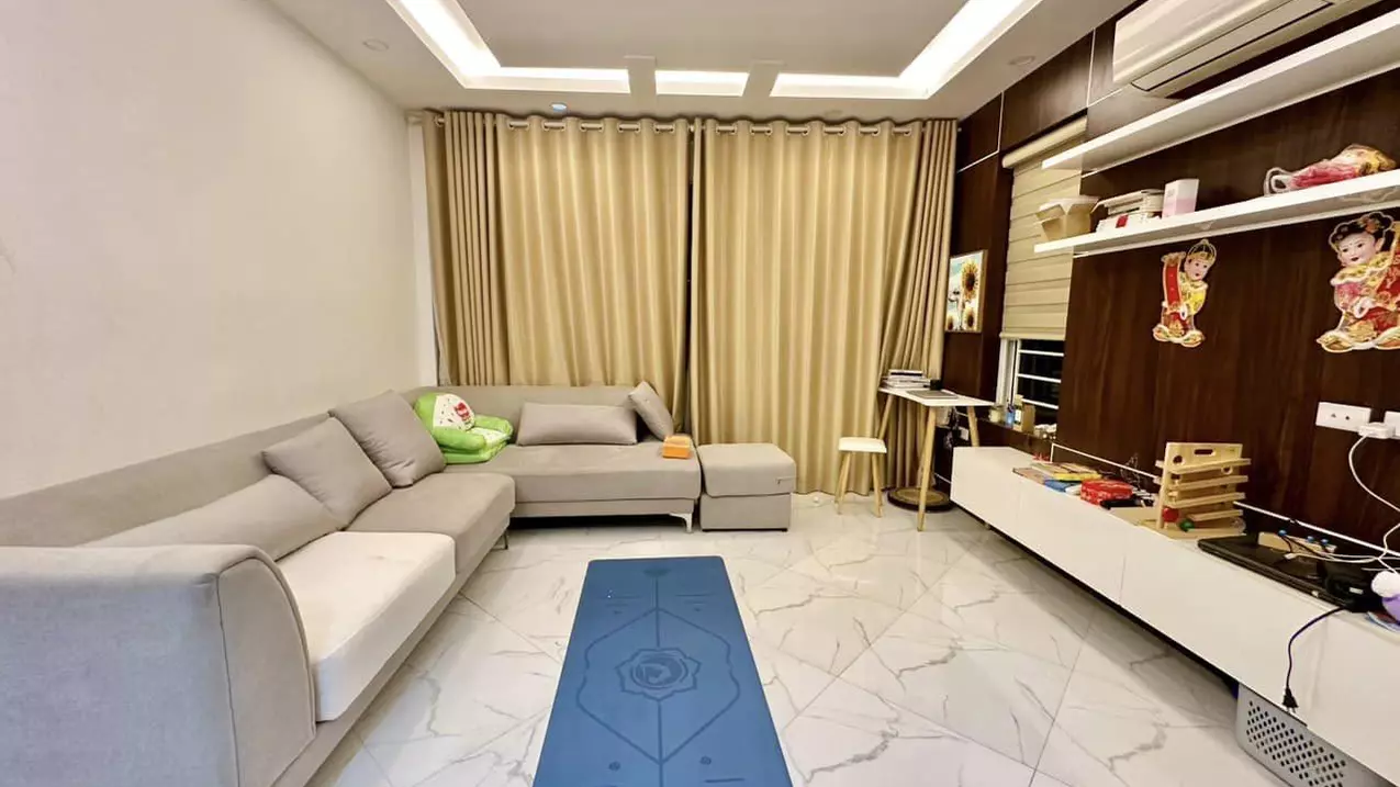 Bán nhà phố 8/3, Hai Bà Trưng 31m, 5 tầng. Giá: 6.2 tỷ-anh-1