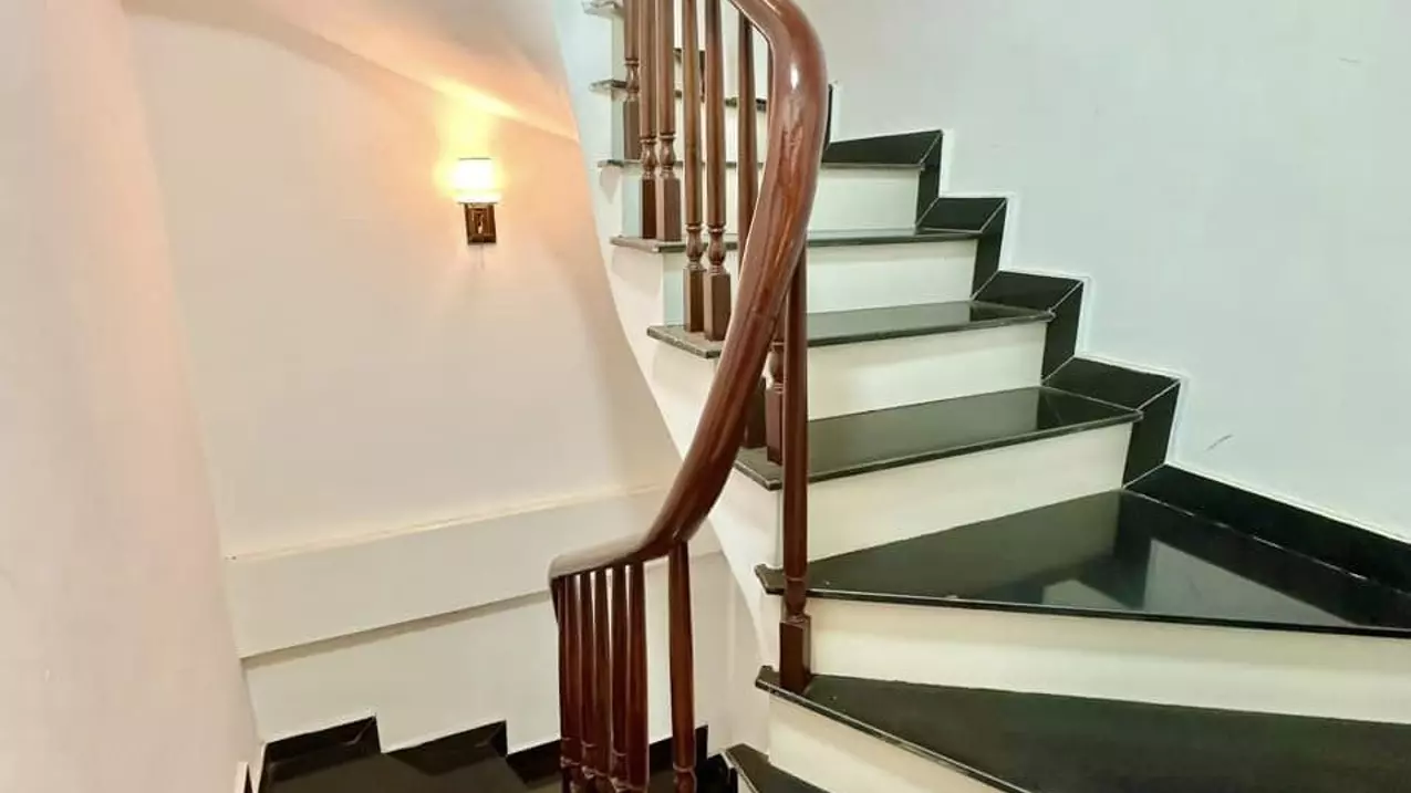 Bán nhà phố 8/3, Hai Bà Trưng 31m, 5 tầng. Giá: 6.2 tỷ-anh-5