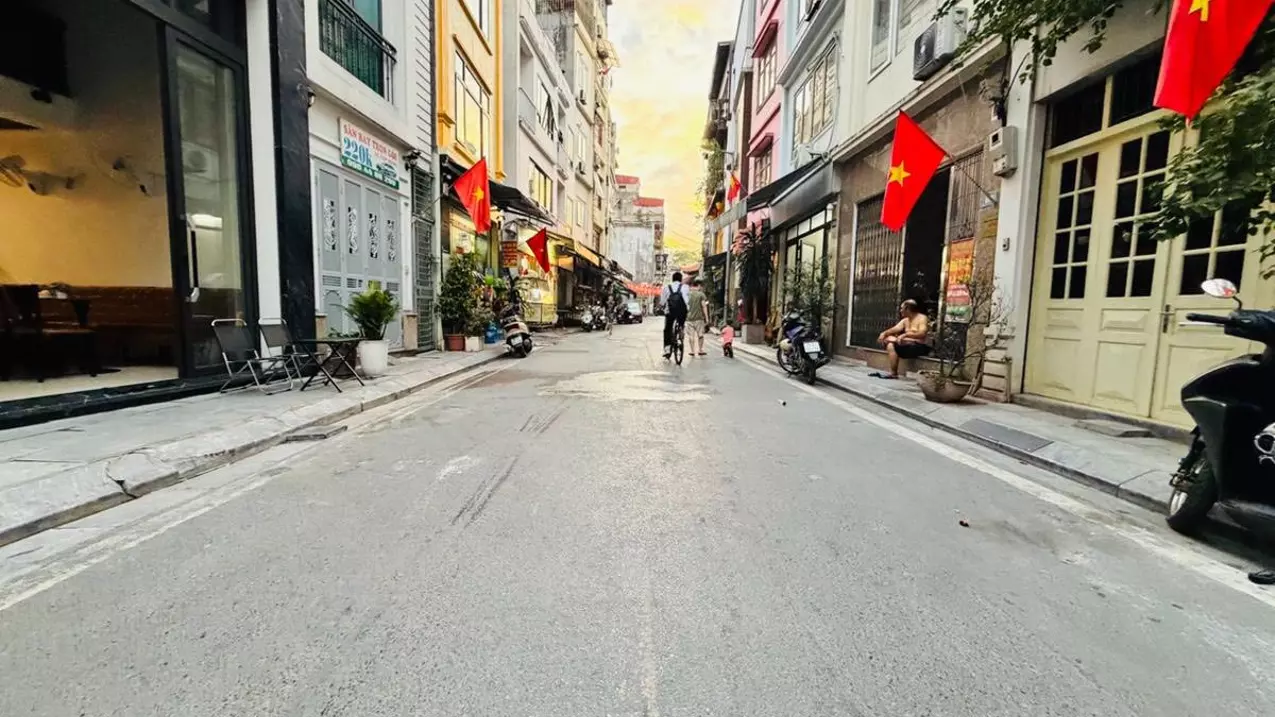 Bán nhà phố Bạch Mai, Hai bà Trưng 36m, 4 tầng, mt 4.5m. Giá: 15.2 tỷ. LH: 0937158386-anh-1