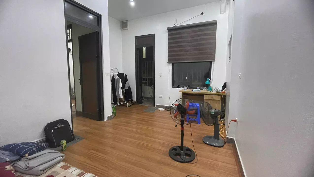 BÁN NHÀ PHỐ DỊCH VONG CẦU GIẤY 4 TẦNG 47M2 1 NHÀ RA PHỐ 8.7 TỶ-anh-4
