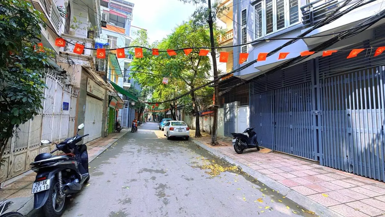 Bán nhà phố Hoàng Cầu, Đống Đa 78m,5 tầng, mt 7.4m. Giá: 42 tỷ-anh-1