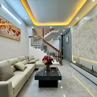 Bán nhà Phố Hoàng Cầu_Thiết Hợp Lí_Nhà Thoáng Sáng_31mx5T_Giá: 7.4 Tỷ_Lh; 0396935190.-anh-6