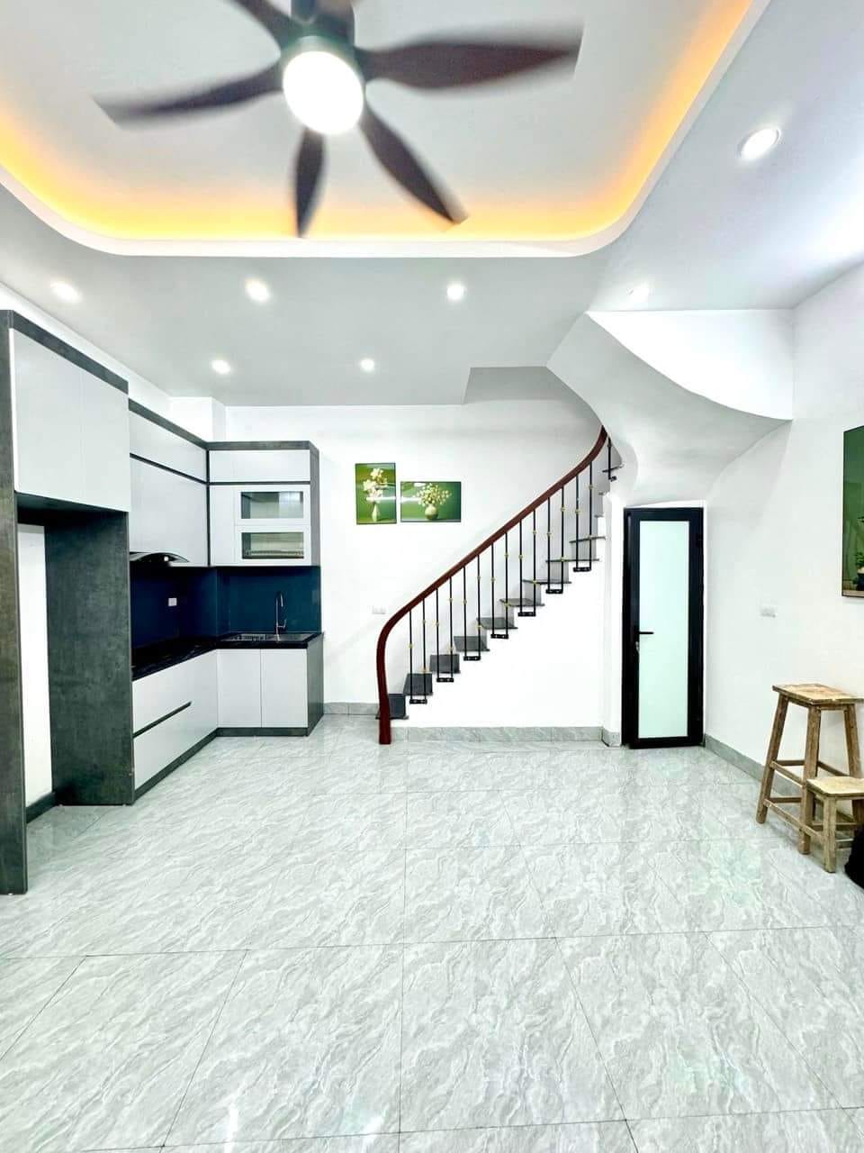 Bán Nhà Phố Quan Nhân, 5 Tầng Mới, Ô Tô, Diện Tích 40m2, Gía Rẻ Không Căn Thứ 2, Nhỉnh 6 Tỷ.-anh-8