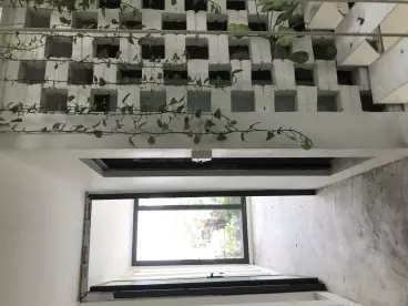 Cho thuê nhà mặt đường, nhà 50m2x4 tầng + 50m2 sân vườn, nhà mới, điện, nước đầy đủ-anh-5