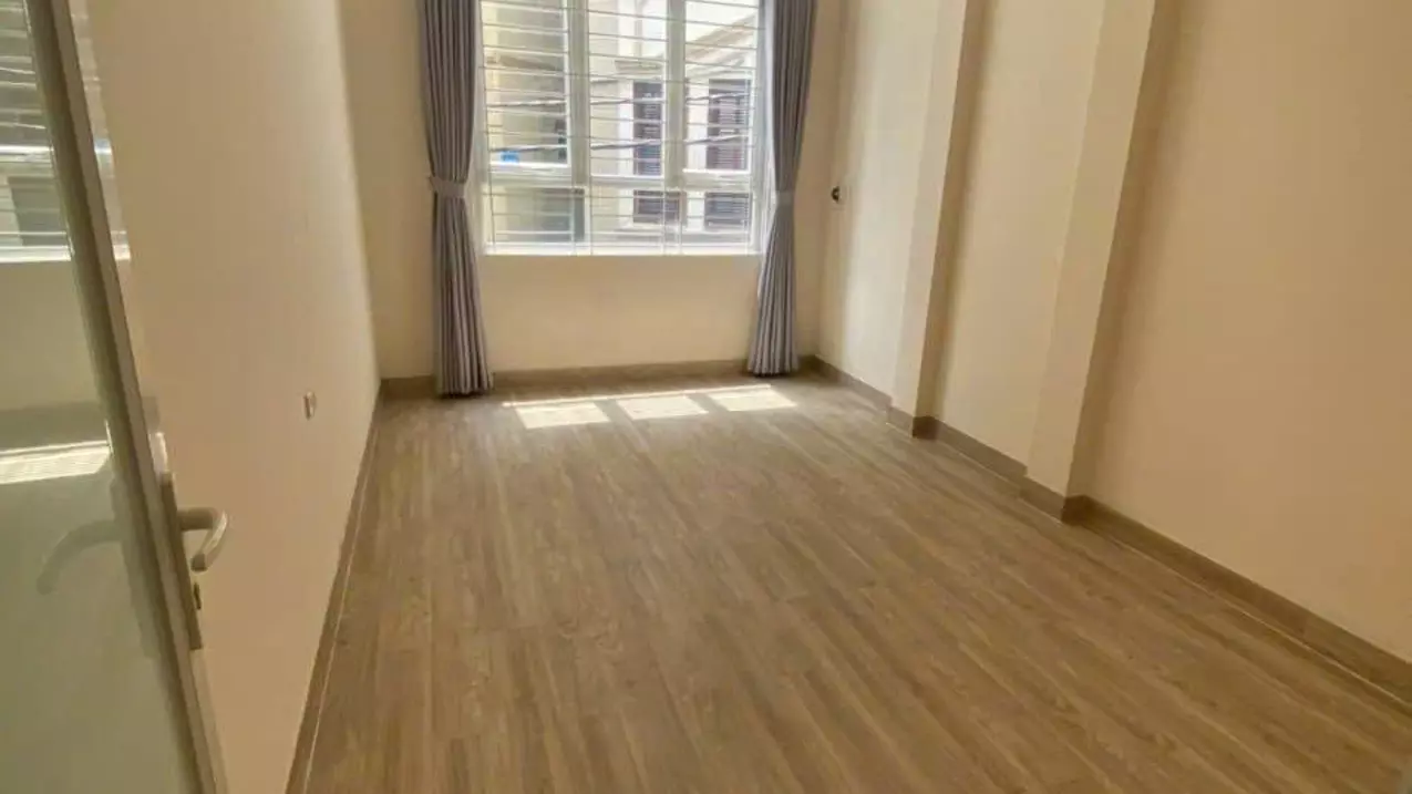 Bán nhà Phương Mai giá 12.5 tỷ, diện tích 54m2, 5 tầng, mặt tiền 7m-anh-4