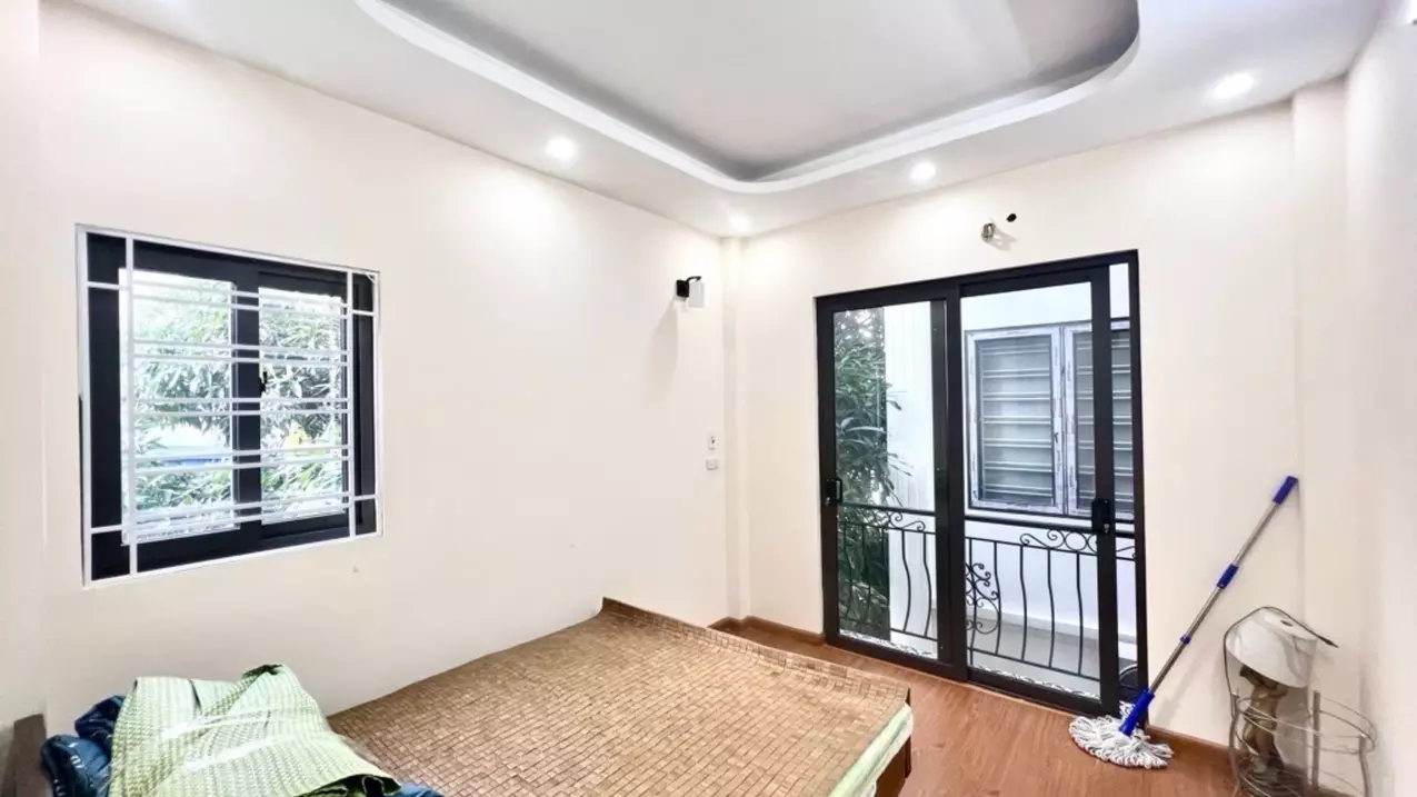 BÁN NHÀ RIÊNG TẠI ĐƯỜNG NGỌC LÂM-anh-2