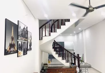 Bán nhà đẹp giá tốt 60m2 giá 2.36 tỉ ngay ĐH Văn Lang Phường 13 Bình Thạnh có HĐ thuê 15tr/tháng-anh-2