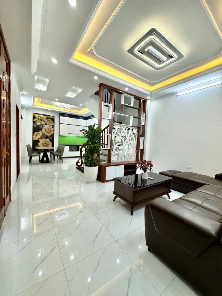 BÁN NHÀ SIÊU ĐẸP NGỌC LÂM - LONG BIÊN - 41M², 5 TẦNG, 6 PHÒNG NGỦ - GIÀ 7 TỶ-anh-5